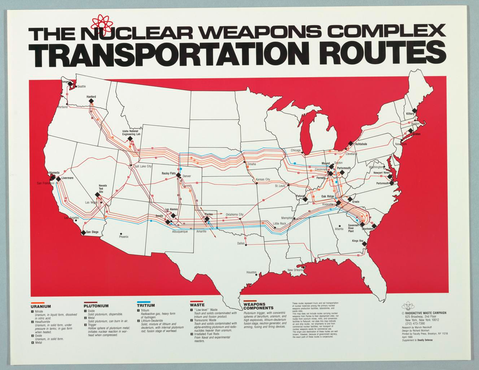 Affiche « The Nuclear Weapons Complex Transportation Routes ». Reproduction intégrale de l’exemplaire conservé par Cooper Hewitt, Smithsonian Design Museum.